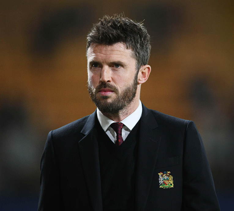 卡里克与阿莫林训练风格对比：对抗强度与情感张力的差异