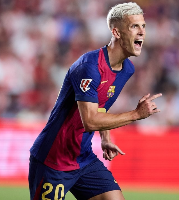 巴萨对阵纽卡前中锋人选引关注，奥尔莫或成伪九号新选择