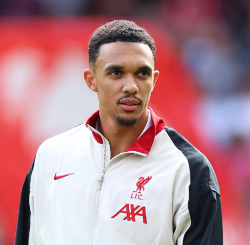 英格兰迎战乌拉圭前夕：图赫尔详解未召阿诺德之因