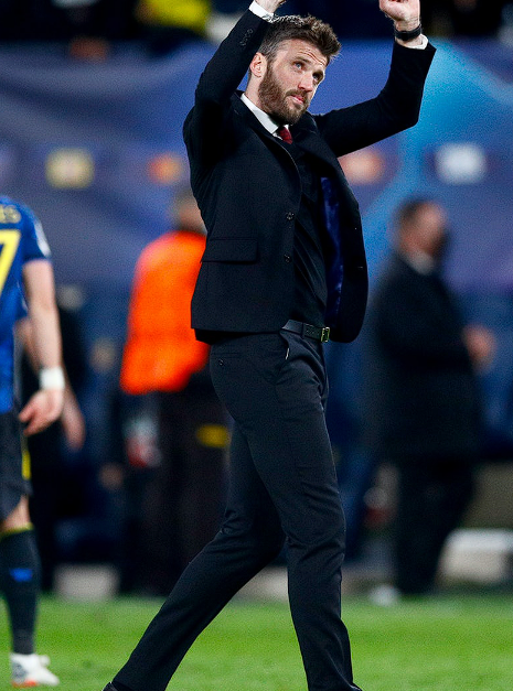 曼联主帅卡里克谈梅努续约:乐观冷静且前景向好